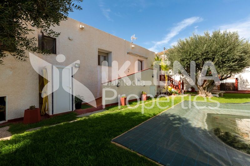 Foto 2b601239-dc5b-4685-bde3-631fa8069a8f. House in calle parque 9 in Enix