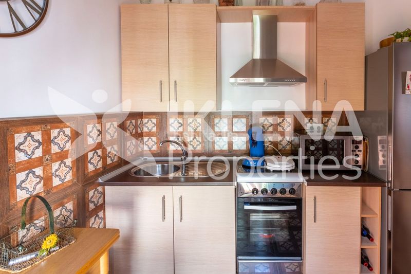 Foto 4b59910d-061c-4345-be32-f55a774d128a. House in calle parque 9 in Enix