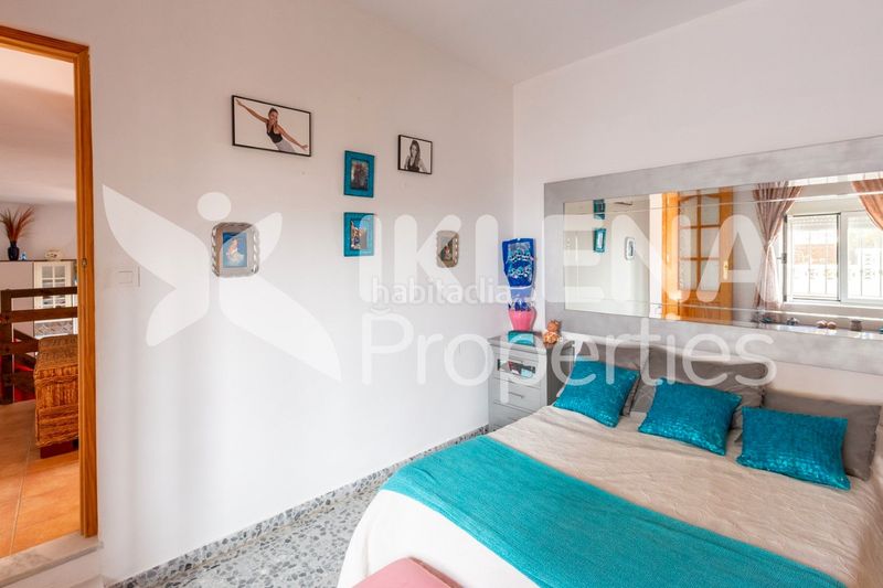 Foto 5fa2b211-12dc-449f-a087-fcf1f2103fe4. House in calle parque 9 in Enix