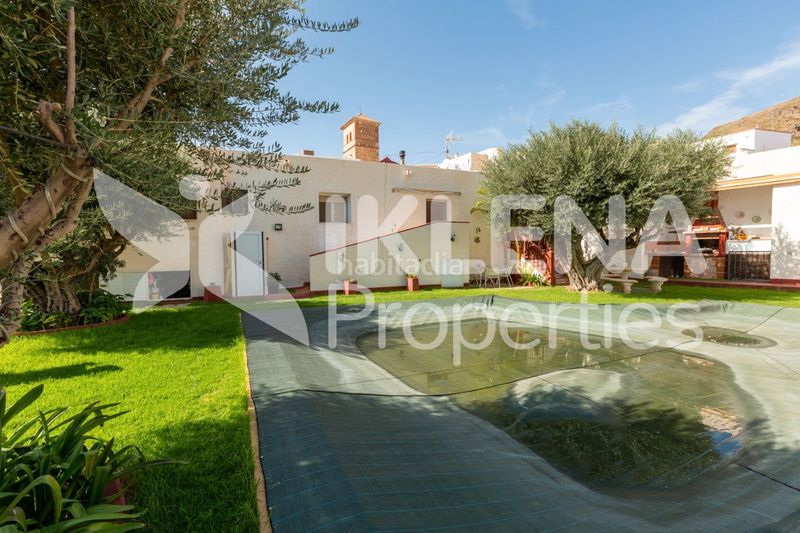 Foto 99f85166-1f14-405d-ad18-36852f9bf1f7. House in calle parque 9 in Enix