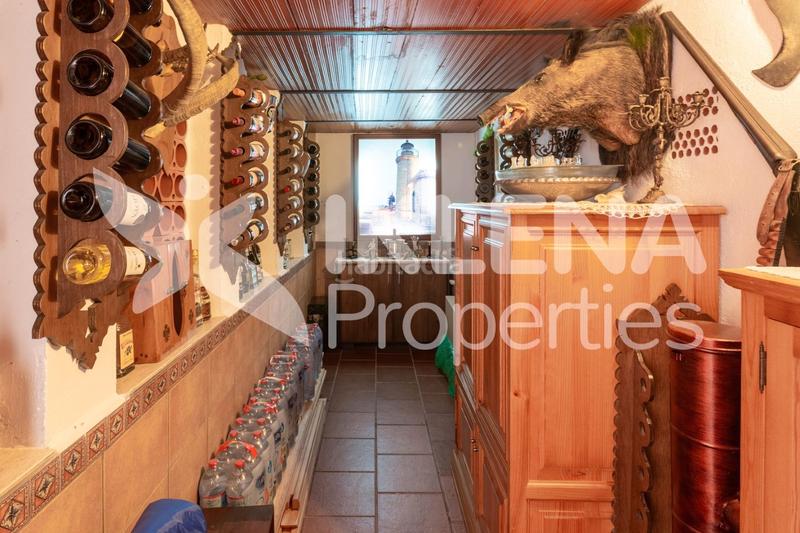 Foto e4e930fc-9b18-43ad-aead-d1ac350cb382. Casa a n/a a Enix