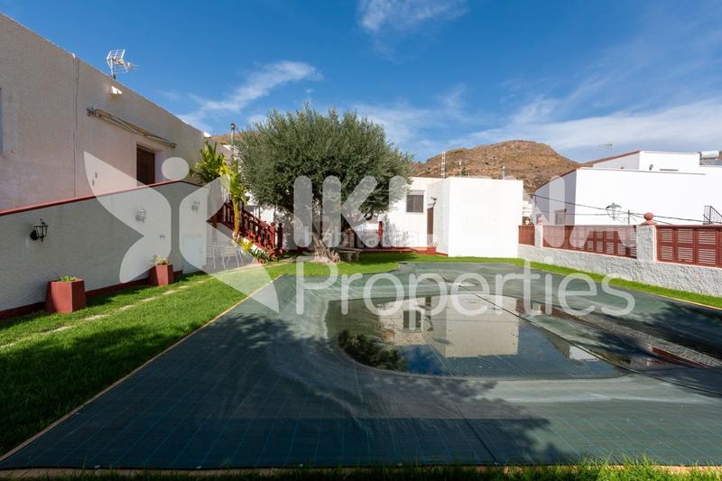 Foto e24cb133-26e4-4144-a820-e11a785dd3d6. Maison dans n/a dans Enix