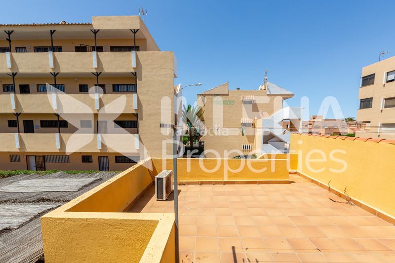 Foto 4927edd1-9143-482d-b3d2-d0d687603c7a. Xalet amb xemeneia aparcament piscina a El Sabinar-Urbanizaciones-Las Marinas-Playa Serena Roquetas de Mar