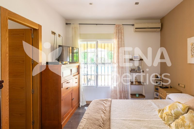 Foto d86166c4-07f5-4638-bac1-7b76ffa67d43. Xalet amb xemeneia aparcament piscina a El Sabinar-Urbanizaciones-Las Marinas-Playa Serena Roquetas de Mar