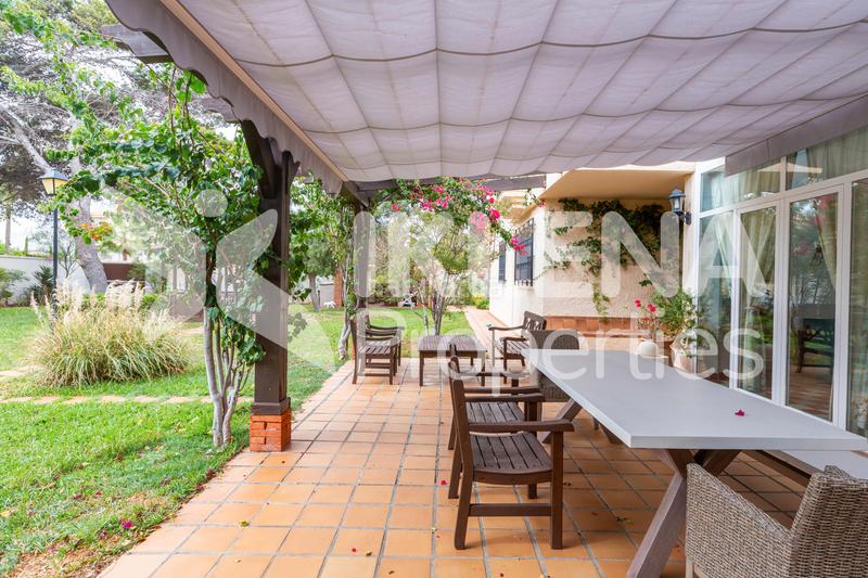 Foto 97660f3f-ab14-4d8c-9995-e7fda9c0d6f8. Chalet dans paseo central 922 dans El Sabinar-Urbanizaciones-Las Marinas-Playa Serena Roquetas de Mar