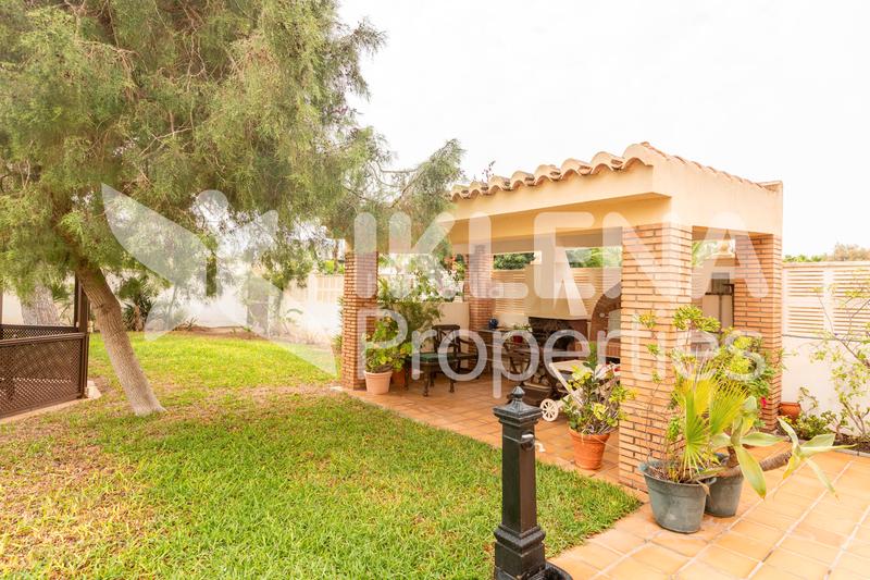 Foto d3e45fb6-9306-4231-8182-3b38003c63c7. Chalet dans paseo central 922 dans El Sabinar-Urbanizaciones-Las Marinas-Playa Serena Roquetas de Mar