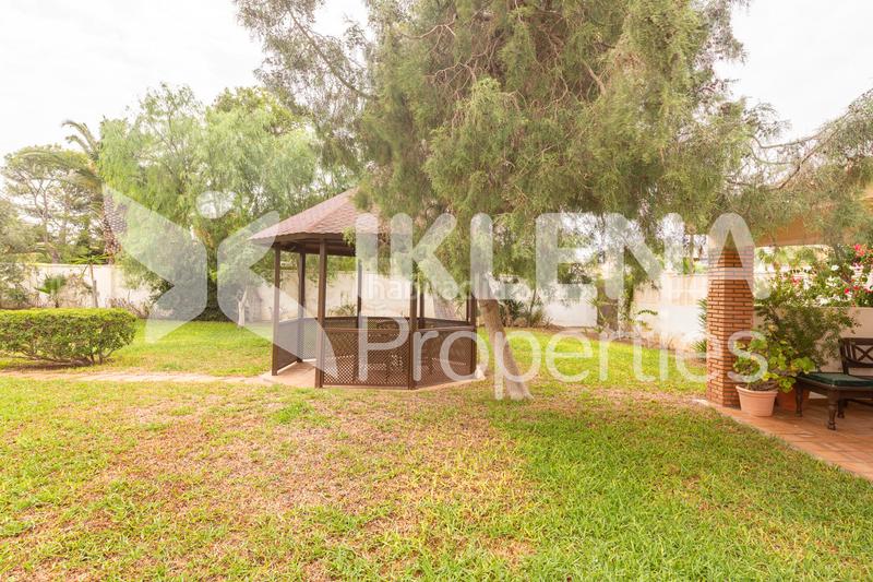 Foto ec972f68-635d-4f93-9dae-c92bacc99440. Chalet dans paseo central 922 dans El Sabinar-Urbanizaciones-Las Marinas-Playa Serena Roquetas de Mar