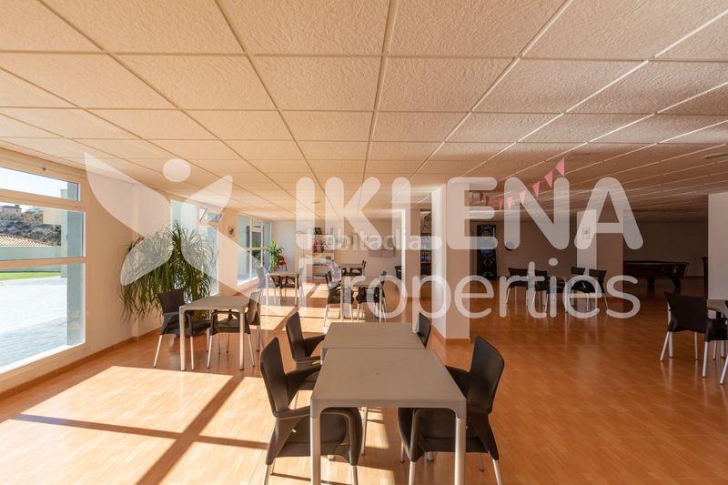 Foto 08c4c9bf-313e-440a-b492-ae2ebbf9e3d6. Apartament amb piscina a La Envía Vícar