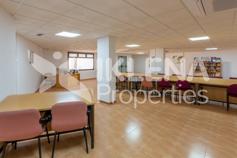 Foto f9a67475-0b85-4ce2-92fb-9ede6d5d08d2. Apartament amb piscina a La Envía Vícar