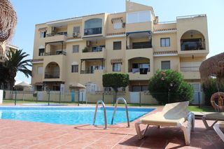 Appartement  Calle alameda 131. Apartamento totalmente reformado y listo para entrar a vivir
