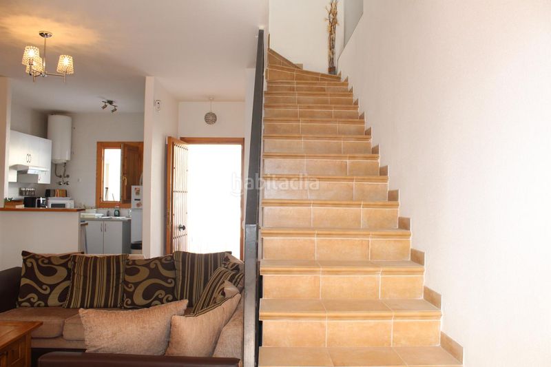 Foto 5c7eff4f-b97a-4ed2-a44c-ce9366907172. Casa aparellada amb xemeneia aparcament a Enix