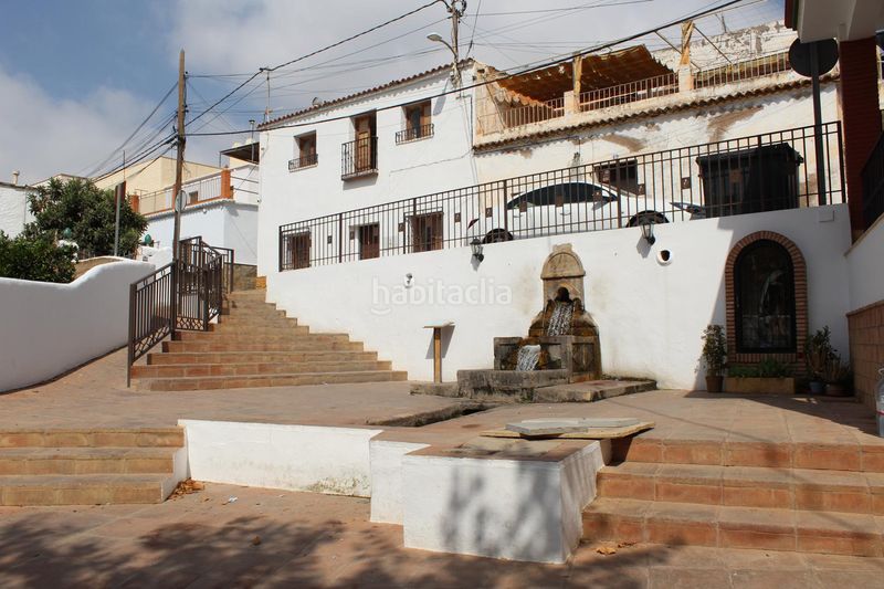 Foto bd311c73-a887-4ebd-a182-9ad100474094. Casa adosada en calle fuente del oro 41 casa con terreno y grandes posibilidades en Berja