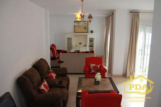 Casa a Palma del Río. Casa en venta en palma del rio, 4 dormitorios.