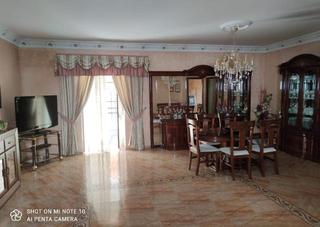 Casa a Muñoz 3. Casa en venta en palma del rio, 4 dormitorios.