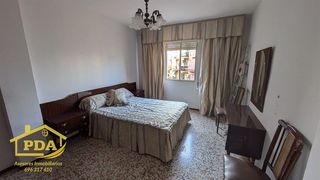 Etagenwohnung in Ancha 56. Piso en venta en centro, 3 dormitorios.