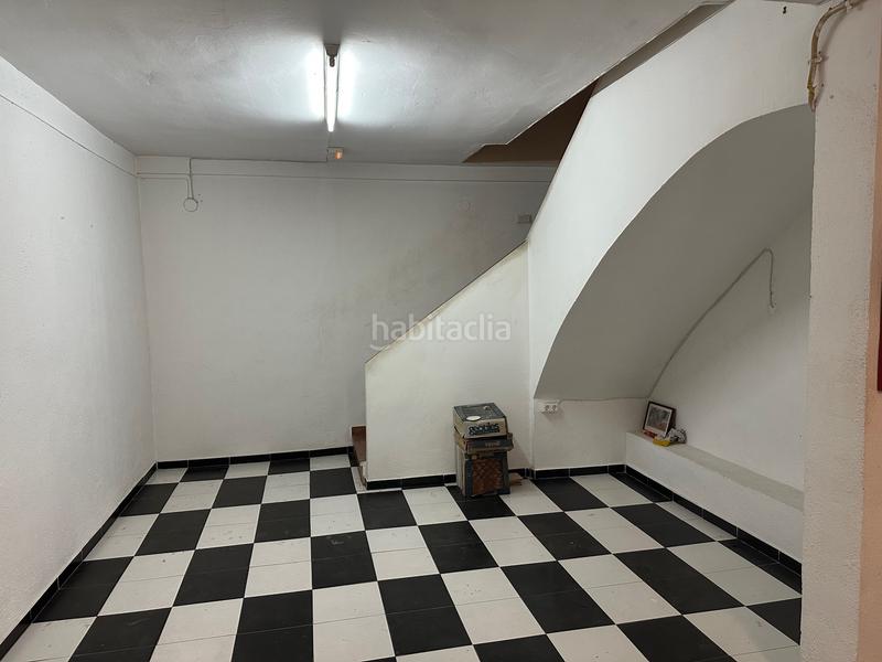 Foto ab7d09a7-7b50-4da7-ac21-dff75541e9e8. Locale commerciale con riscaldamento in Avda de Madrid - Pº de la Estación Jaén