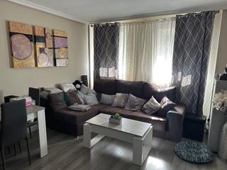 Pis  Calle labradora. Pisazo super luminoso todo exterior de 3 habitaciones y dos baño