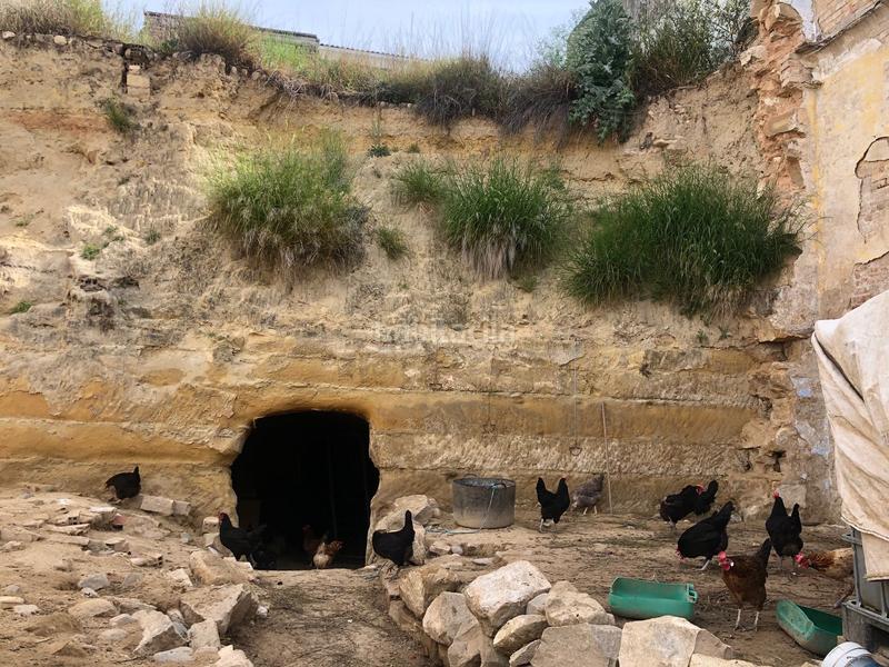 Foto 5c2fafd5-2ed3-4443-9541-b73108576f55. Residential plot in avenida de andalucia 48 in Jabalquinto