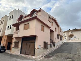 Casa a Calle malaga 15. Casa señorial en los villares en zona nueva residencial
