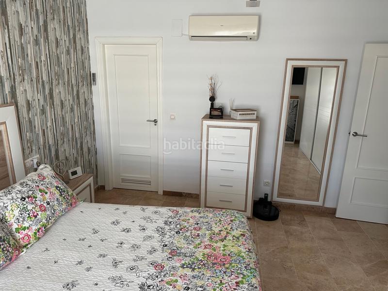 Foto 60a729d8-feaf-46d9-adc8-6b8ba9f738fa. Haus mit heizung in Santa Isabel Jaén