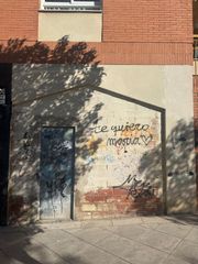 Local Comercial  Calle del pa�s vasco. Se vende local en bruto por 30.000�