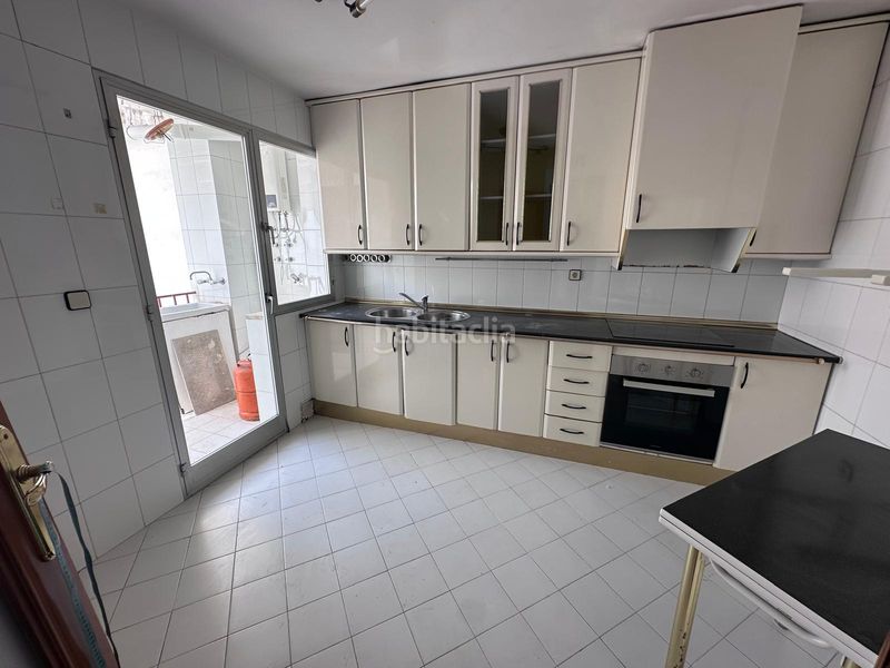 Foto 19b87e4b-f3d7-4845-b2ce-1f5e8a265643. Duplex con parcheggio in Belén - San Roque Jaén