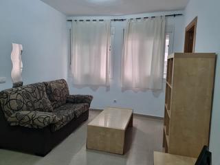 Alquiler Piso en Huerta Fava-Santiago. Piso en pleno centro