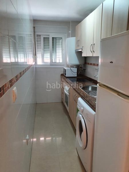 Foto 3d9f8619-b07b-4249-a5a0-31781dc3b6d4. Lloguer apartament amb aparcament a Huerta Fava-Santiago Línea de la Concepción (La)