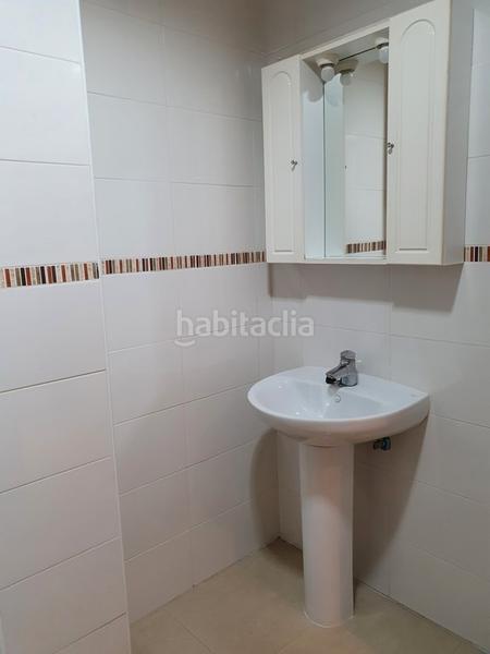 Foto a4e3a121-d2b8-4ab2-aa46-e46611bfc3f4. Lloguer apartament amb aparcament a Huerta Fava-Santiago Línea de la Concepción (La)
