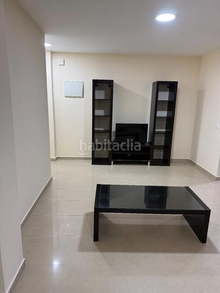 Foto bcc1b77f-b43d-401f-9eb4-7f315cbbdc78. Affitto appartamento con parcheggio in Huerta Fava-Santiago Línea de la Concepción (La)