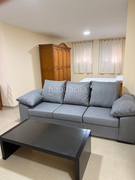 Foto 8fb1288f-87ca-4a8e-86a7-3db8af0d3afc. Location appartement avec parking dans Huerta Fava-Santiago Línea de la Concepción (La)