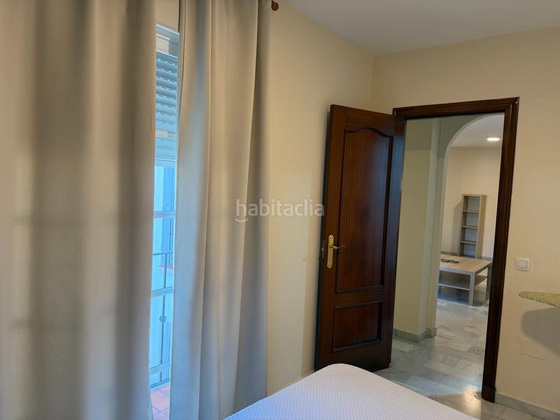 Foto 1810db7a-8330-433d-99c3-57a1a805a344. Alquiler piso  muy centrico a 5 minutos de la frontera en Línea de la Concepción (La)