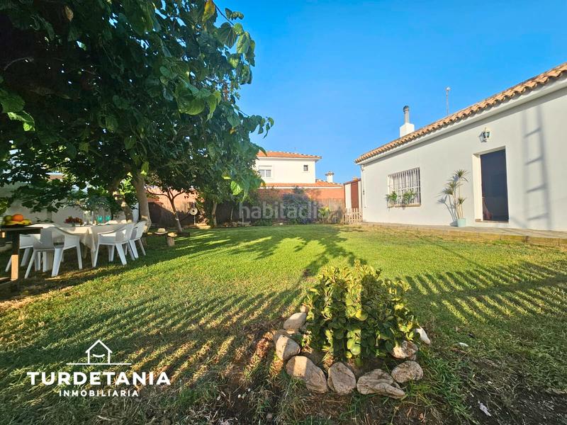 Foto 9b90fda0-2714-43b5-ba82-7df353d469b8. Affitto casa con camino parcheggio in Chipiona norte Chipiona