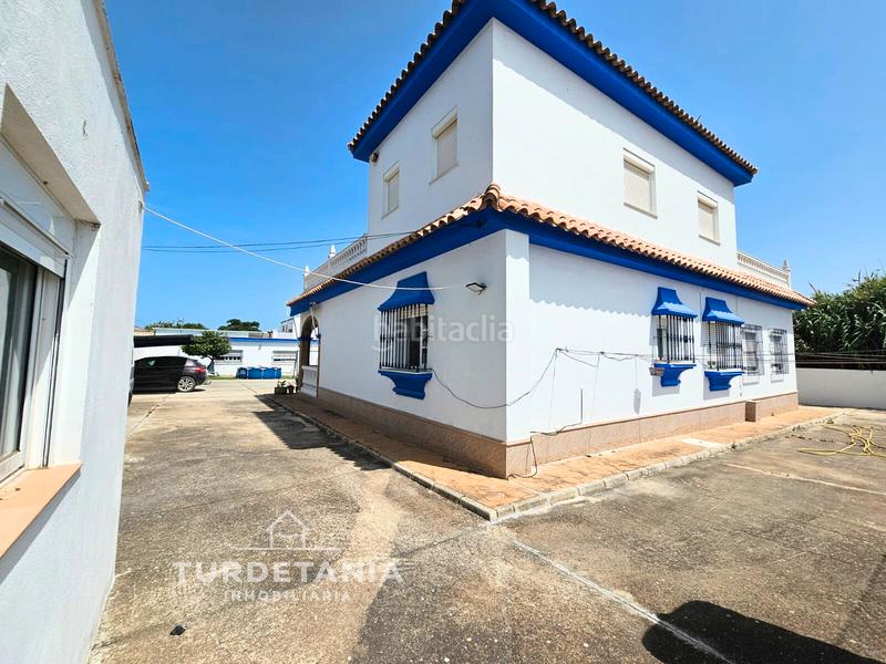 Foto ee628ca9-4f6a-4bbb-9992-4258ad510dcf. Chalet mit parking pool in Bonanza-Avda de Huelva-Barrio Andalucia Sanlúcar de Barrameda