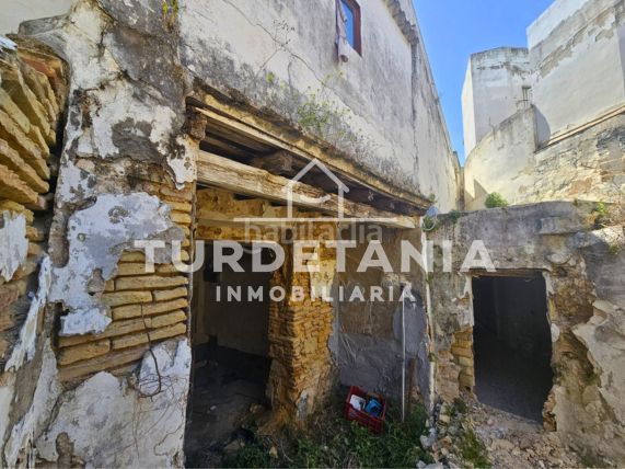Foto b9a6cf8e-6722-4afb-b846-5db8e287e6c0. Casa a Ayuntamiento-Barrio Alto Sanlúcar de Barrameda