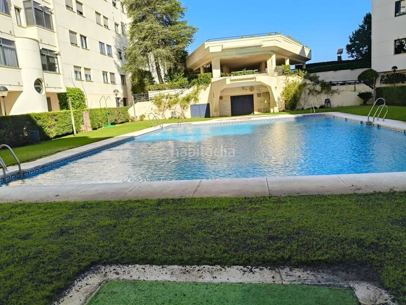 Foto 71bc9184-d2be-45de-96b6-4895c294bca7. Apartament amb calefacció aparcament piscina a El Brillante -El Naranjo - El Tablero Córdoba
