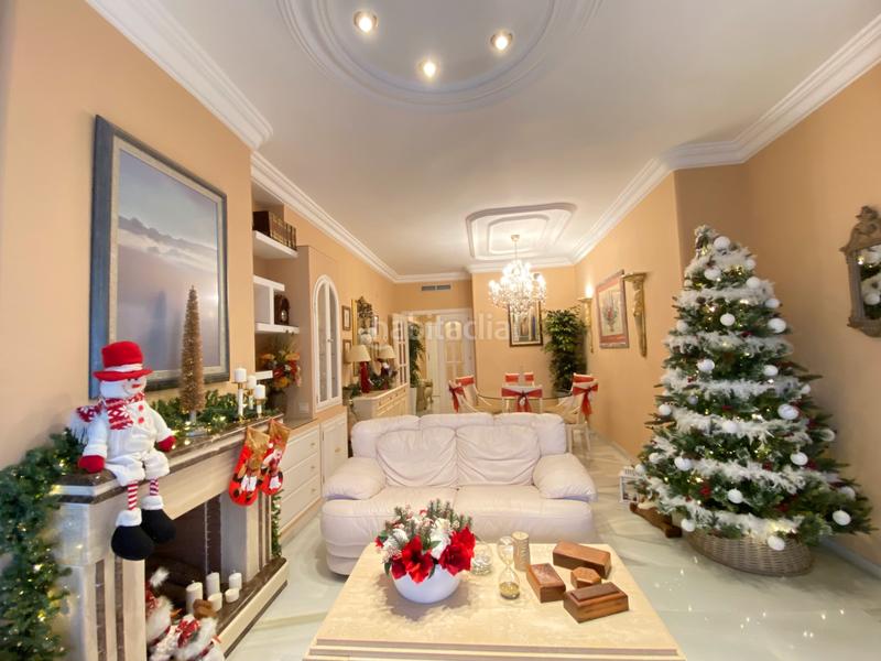 Foto 93b61ad5-b5f1-43d9-9da1-f0e90c38222e. Pis amb xemeneia piscina a El Altillo Jerez de la Frontera