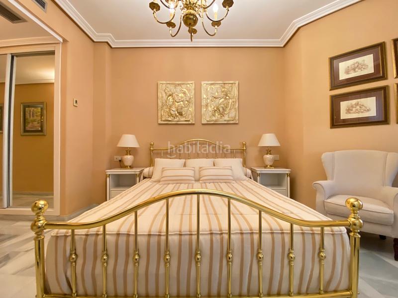 Foto c91cb82c-f6e6-4e0b-ac0f-2f9bfe069b4f. Pis amb xemeneia piscina a El Altillo Jerez de la Frontera