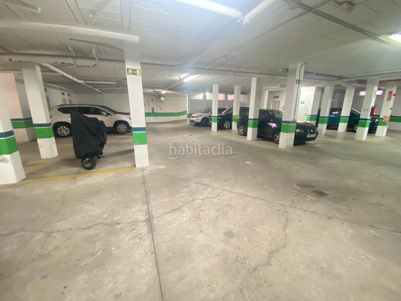 Foto ed9b373f-5284-41f9-b86d-d4dafe45ffd6. Parking coche en El Rocío - La Milagrosa Jerez de la Frontera