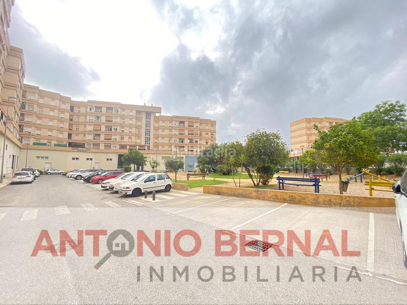 Foto 45377768-b5b3-4319-b005-335a4a8a76d1. Parking coche en Chapín - Campus Universitario - Navinco Jerez de la Frontera