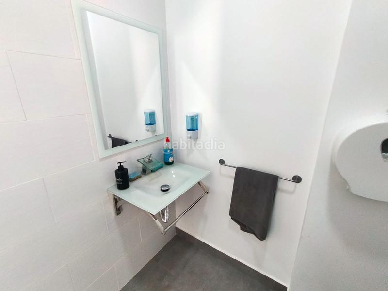 Foto f46f78f5-0f13-4fd4-8aa3-43f98327df29. Local comercial locales en zona de la milagrosa en Jerez de la Frontera