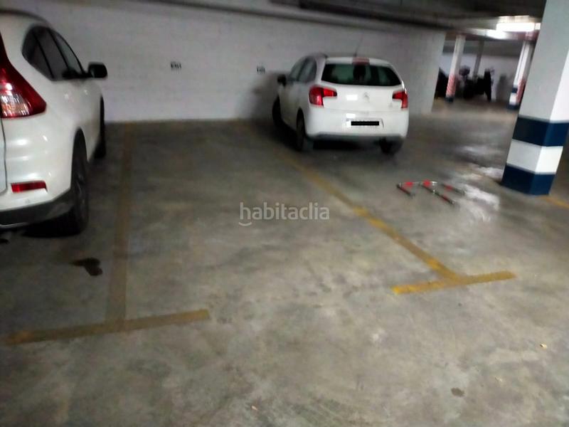 Foto 8ea8fcd8-fba5-40b4-8ce6-270034119912. Parking coche en Divina Pastora - La Yeguada Jerez de la Frontera