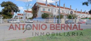 Towny house in El Rocío - La Milagrosa