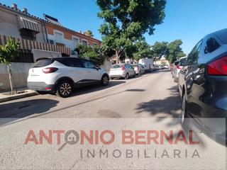 Semi detached house in El Rocío - La Milagrosa
