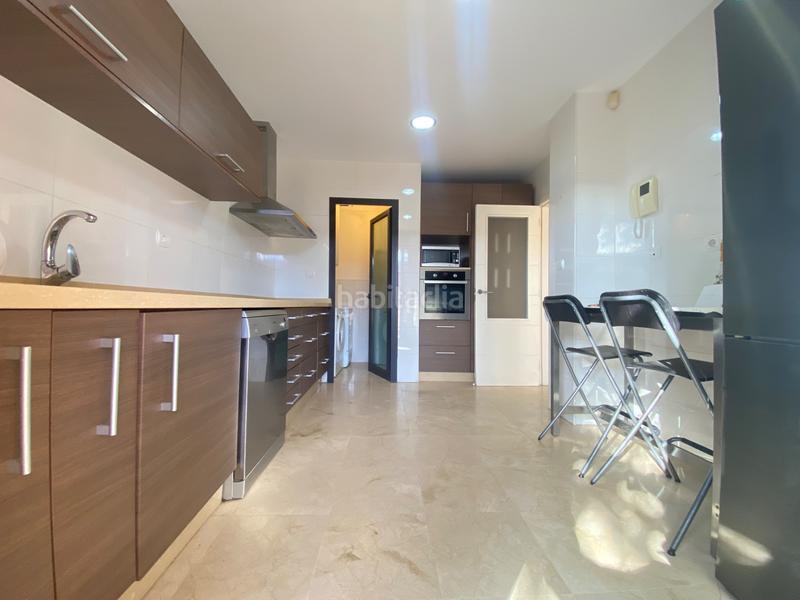 Foto a1e563d7-2abd-4c1c-a2f2-30a12bc73b7e. Casa pareada en Puertas del sur - Guadabajaque Jerez de la Frontera