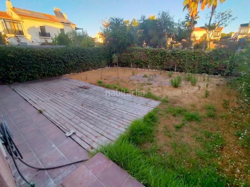 Foto 2e847e9b-6699-4d39-8641-8afe1e11fc3b. Casa aparellada amb xemeneia aparcament piscina a Jerez de la Frontera