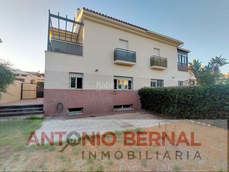 Foto 53ccd6d4-3230-4364-8ee8-7b7e12d74413. Casa bifamiliare con camino parcheggio piscina in Jerez de la Frontera