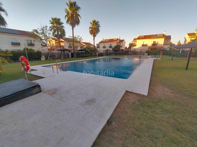 Foto 7eb97234-e5f3-4f01-ba1e-b47d7e586492. Casa bifamiliare con camino parcheggio piscina in Jerez de la Frontera