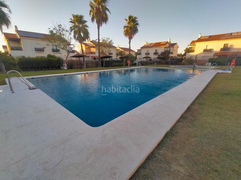 Foto c9bf37d7-e490-493f-8653-567ea4fb4dcb. Casa bifamiliare con camino parcheggio piscina in Jerez de la Frontera