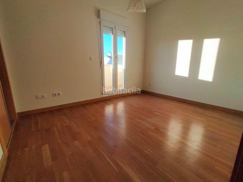 Foto 041a22ea-9bf5-404d-92a2-346521556bd1. Casa pareada en Puertas del sur - Guadabajaque Jerez de la Frontera